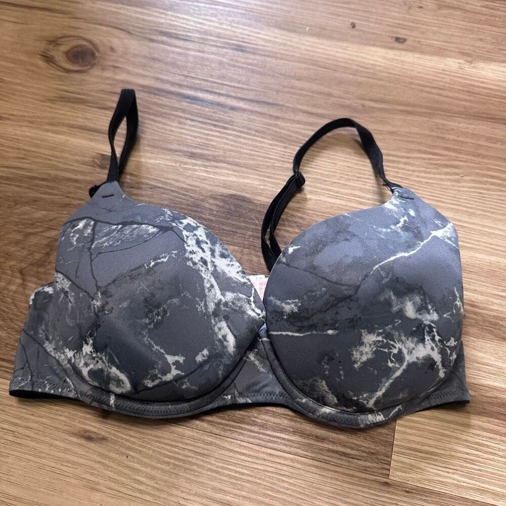 Victoria’s Secret wear anywhere lightly lined 34C marbled gray bra